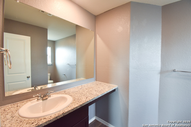 Image 27 of 31 For 13219 Winemaker