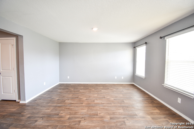 Image 8 of 31 For 13219 Winemaker