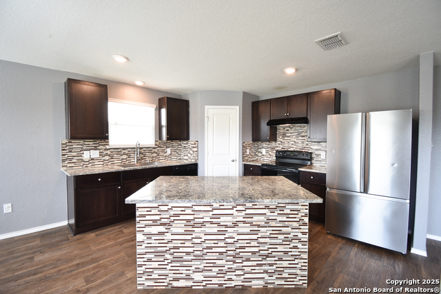 Image 9 of 31 For 13219 Winemaker