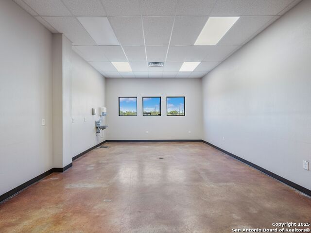 Listing photo id 10 for 6411 Highway 90 E