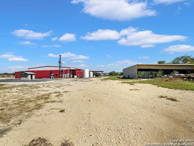 Listing photo id 50 for 6411 Highway 90 E