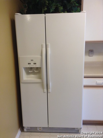 Image 5 of 20 For 7231 Raintree Forest