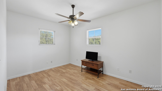 Image 15 of 28 For 175 Crazy Horse Trail