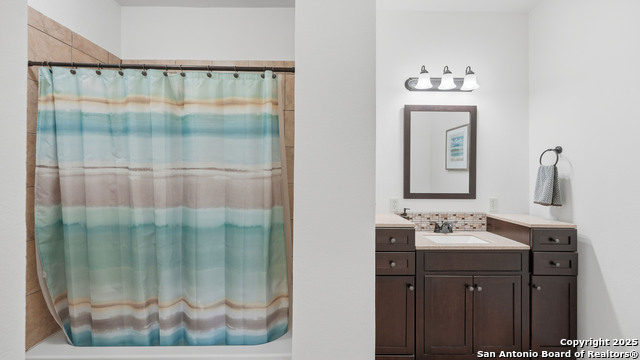 Image 16 of 28 For 175 Crazy Horse Trail