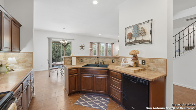 Image 7 of 28 For 175 Crazy Horse Trail