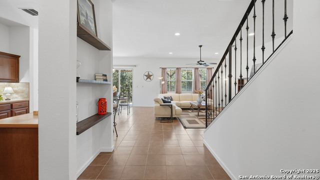 Image 9 of 28 For 175 Crazy Horse Trail