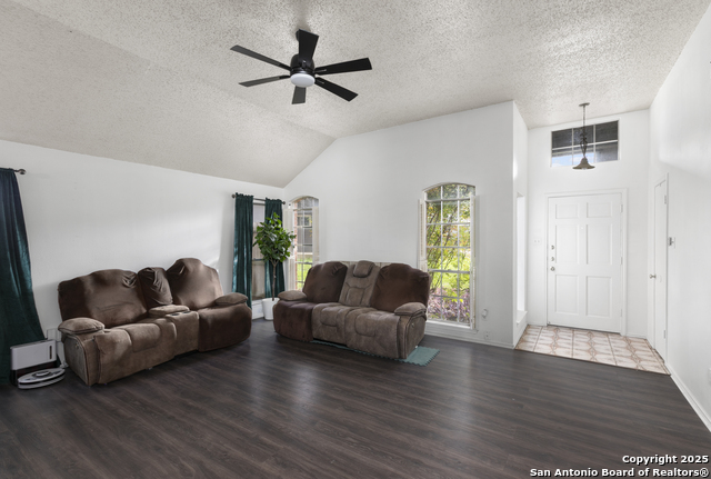 Image 10 of 15 For 7709 Brunning