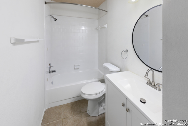 Image 12 of 15 For 7709 Brunning