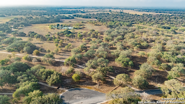 Image 23 of 34 For 970 Newman  