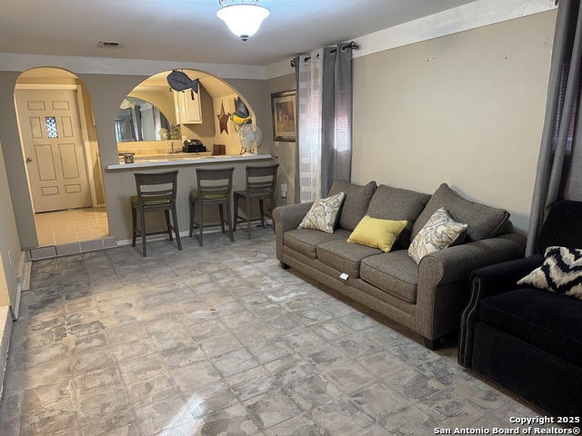 Image 4 of 14 For 4346 Algruth Dr