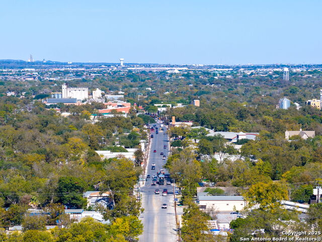 Image 14 of 15 For 135 Plum Ave N