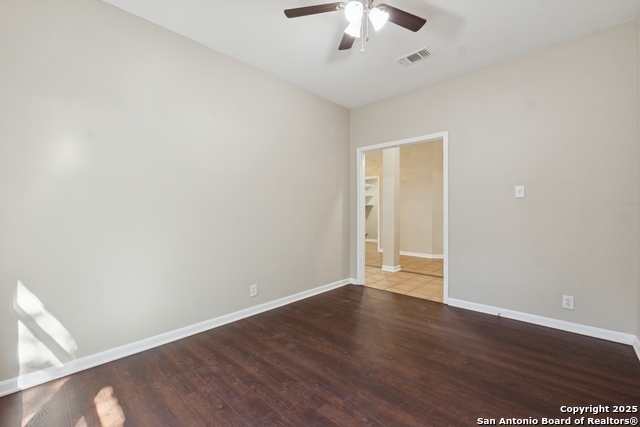 Listing photo id 29 for 1815 Indian Paint Brush