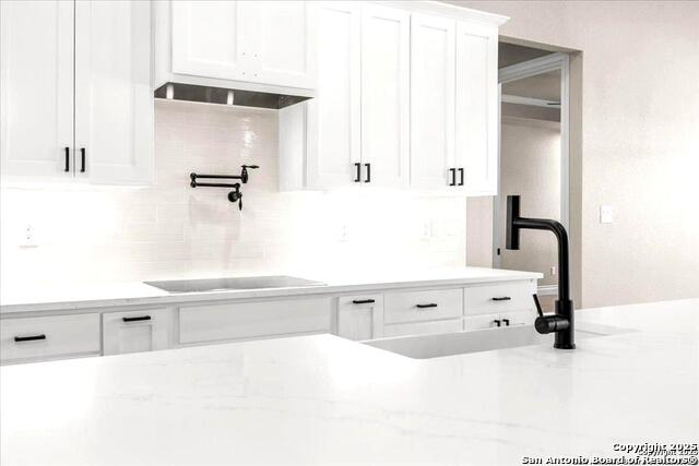 Listing photo id 10 for 157 Hondo Vista