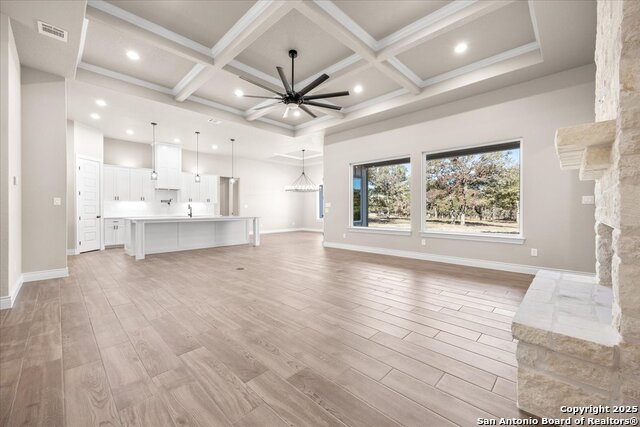 Listing photo id 17 for 157 Hondo Vista