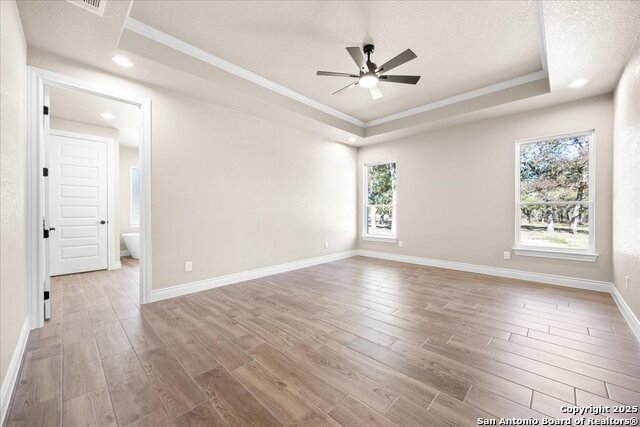 Listing photo id 19 for 157 Hondo Vista