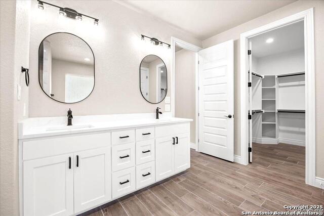 Listing photo id 21 for 157 Hondo Vista