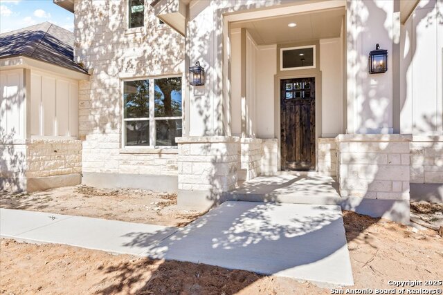 Listing photo id 40 for 157 Hondo Vista