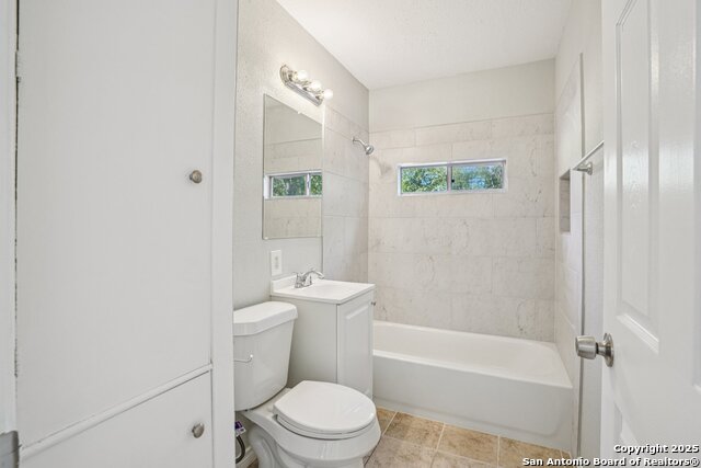 Image 18 of 33 For 151 Trudell