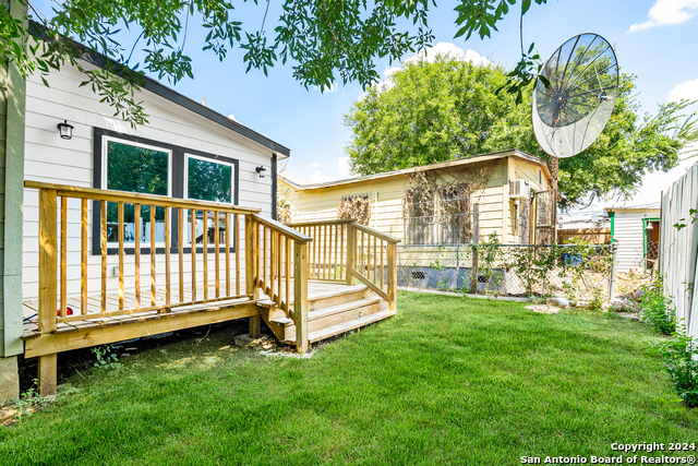 Image 15 of 15 For 118 Zavalla W