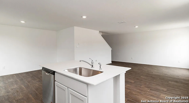 Image 10 of 21 For 14723 Childress