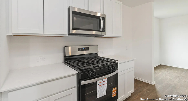 Image 20 of 21 For 14723 Childress