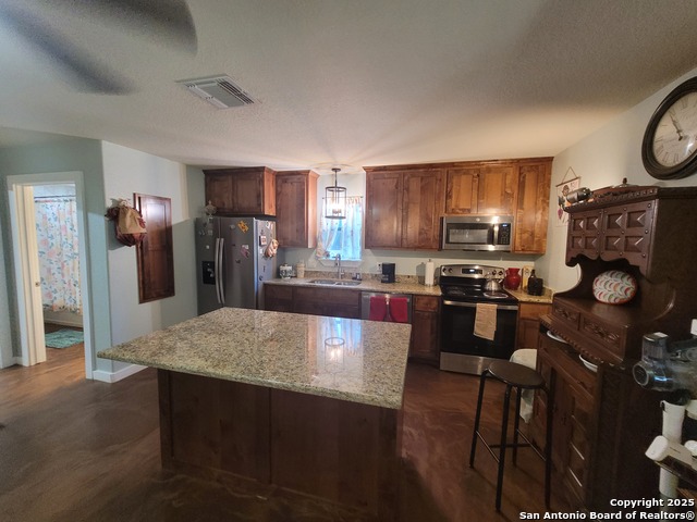 Image 20 of 48 For 226 Fm 1107