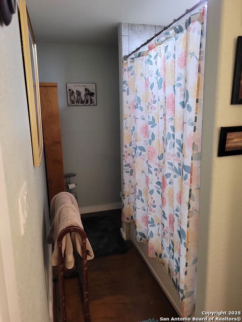 Image 27 of 48 For 226 Fm 1107