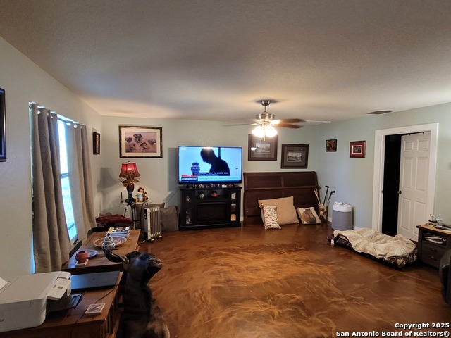 Image 32 of 48 For 226 Fm 1107