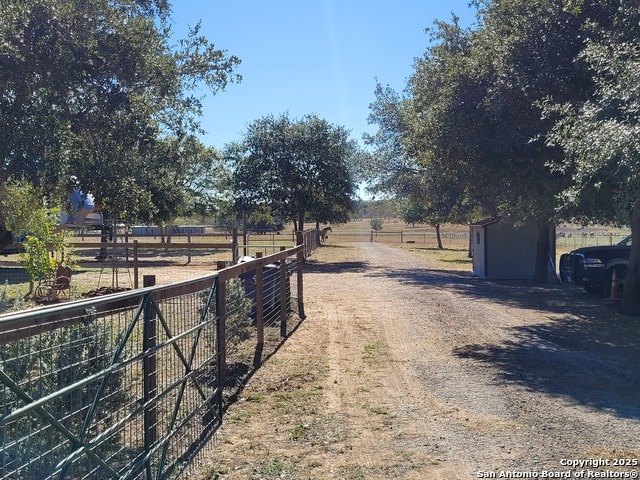 Image 36 of 48 For 226 Fm 1107