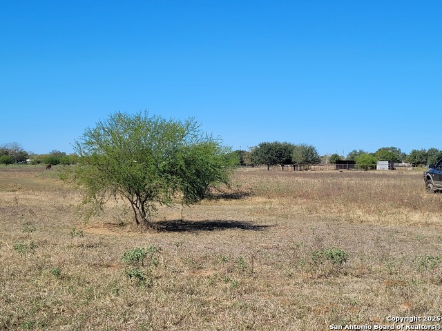 Image 5 of 48 For 226 Fm 1107