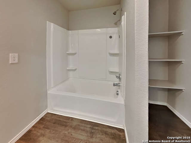 Image 12 of 19 For 3911 Turning Pine Edge