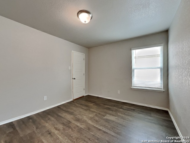 Image 13 of 19 For 3911 Turning Pine Edge