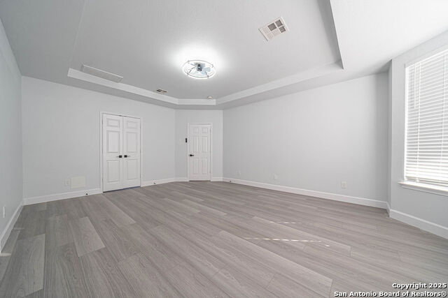 Image 15 of 39 For 519 Five Spot