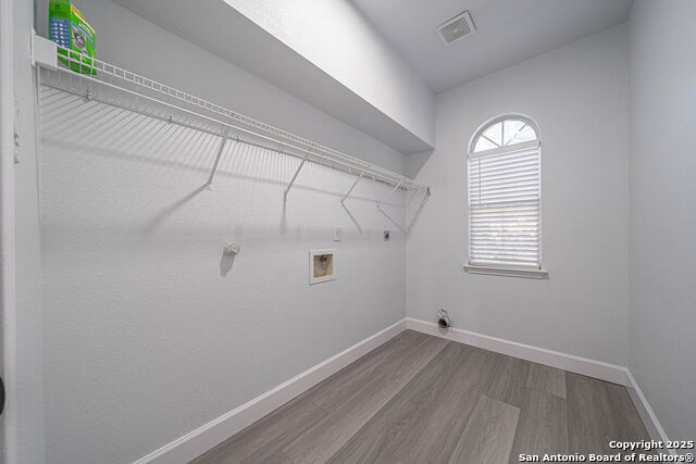 Image 19 of 39 For 519 Five Spot