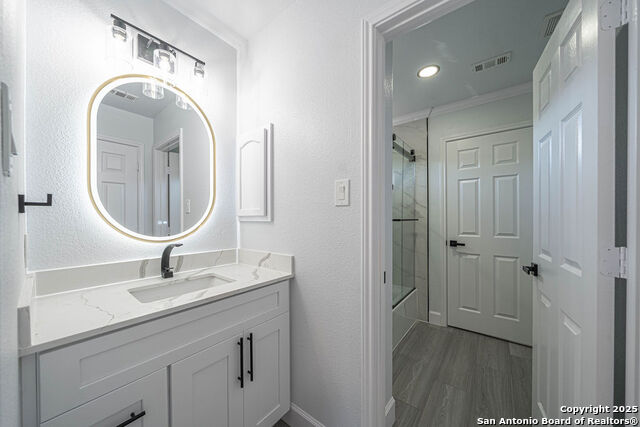 Image 28 of 39 For 519 Five Spot