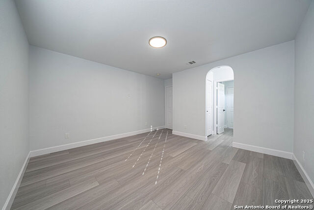 Image 31 of 39 For 519 Five Spot