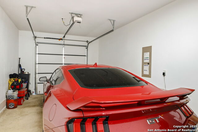 Image 29 of 33 For 918 Berlin Ave