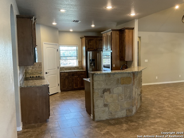 Image 12 of 82 For 117 Rosewood