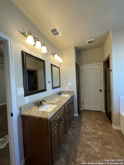 Image 24 of 82 For 117 Rosewood