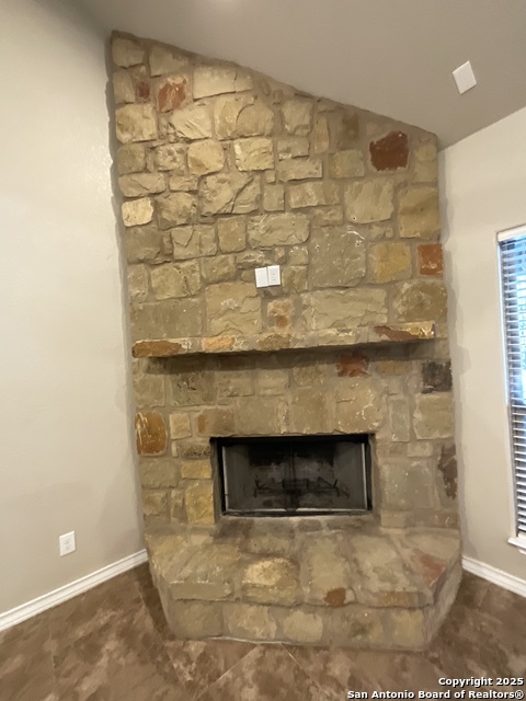 Image 9 of 82 For 117 Rosewood