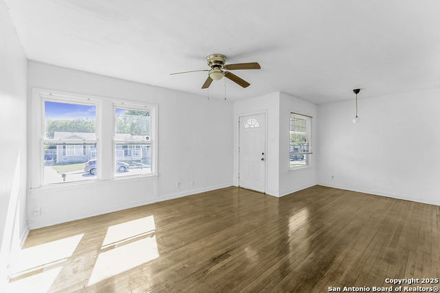 Image 6 of 27 For 139 Belfast  