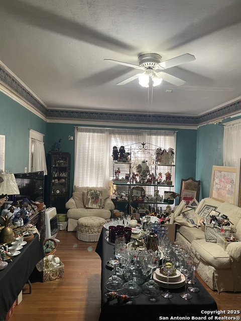 Image 8 of 11 For 1413 Crockett