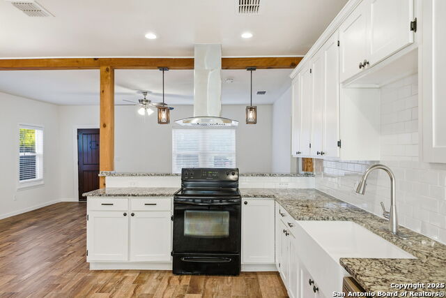 Image 11 of 27 For 170 Hermine