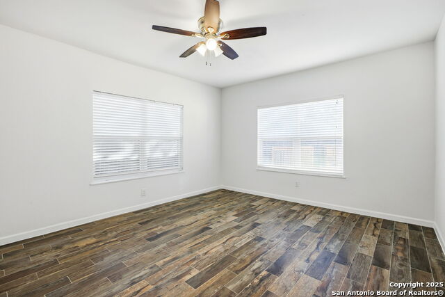 Image 22 of 27 For 170 Hermine