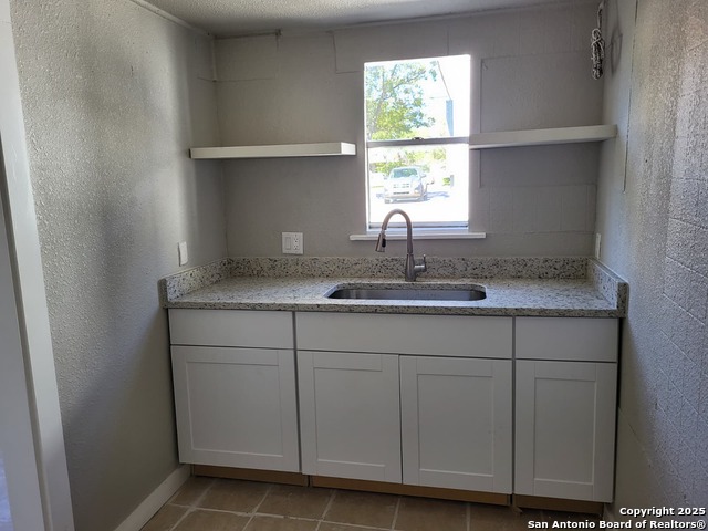 Image 23 of 25 For 2326 Basse Rd