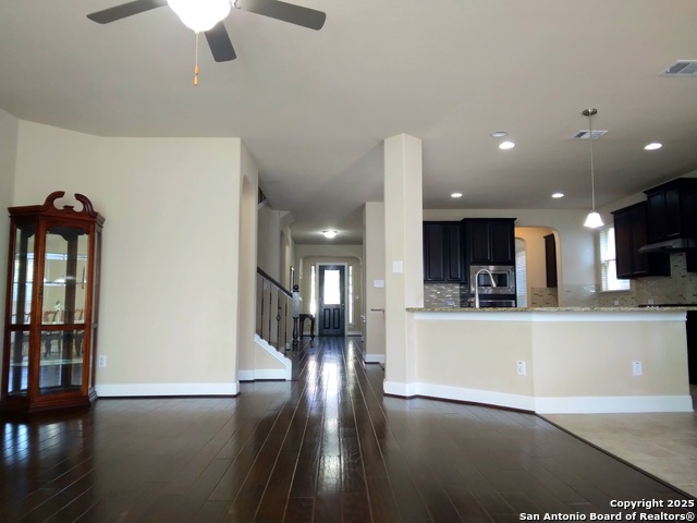 Image 15 of 49 For 8626 Keila