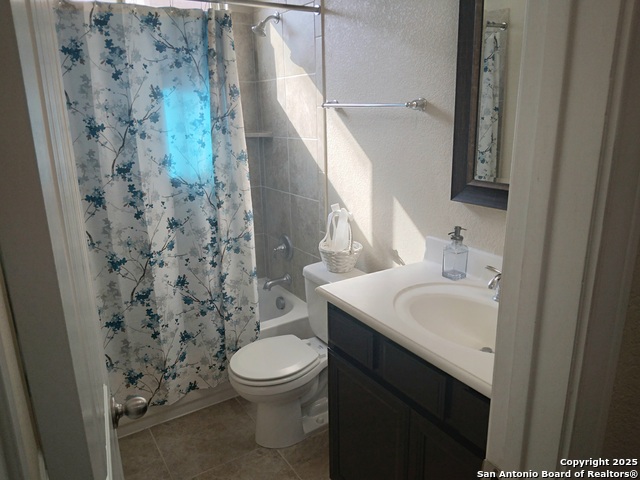 Image 20 of 49 For 8626 Keila