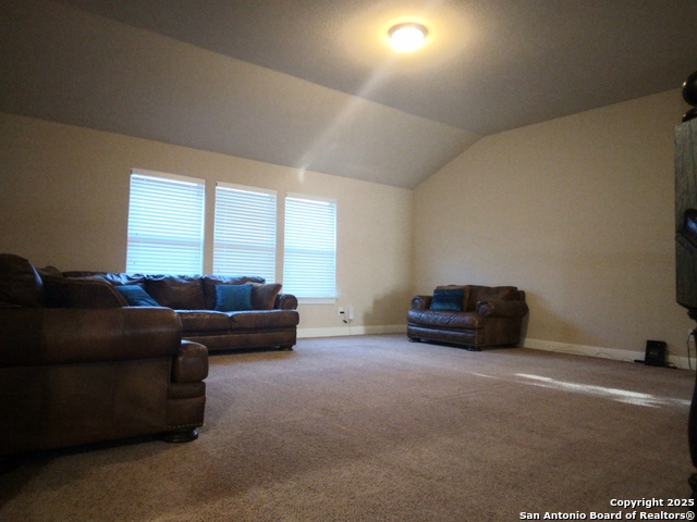 Image 29 of 49 For 8626 Keila