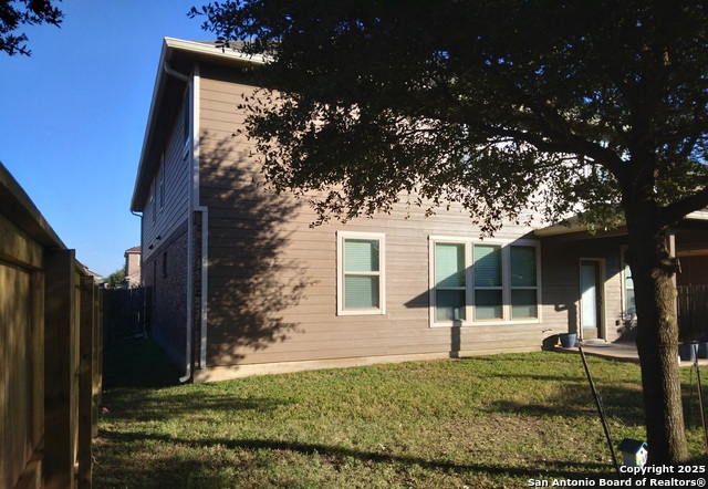 Image 43 of 49 For 8626 Keila