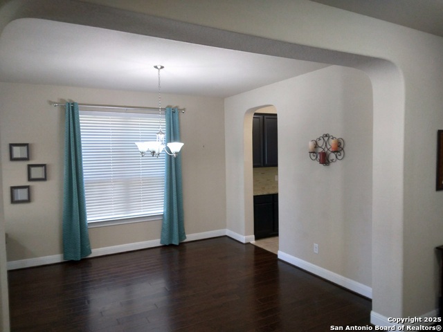 Image 5 of 49 For 8626 Keila